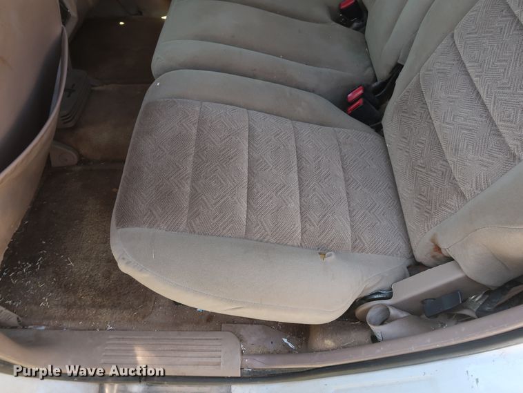 image for item GS9816 2000 Ford Explorer  SUV