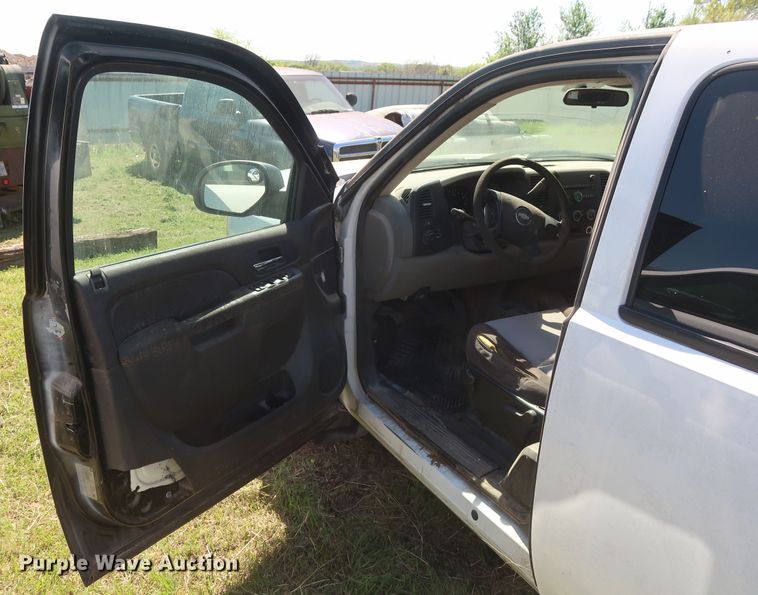 image for item GS9817 2007 Chevrolet Silverado 1500  Ext. Cab pickup truck