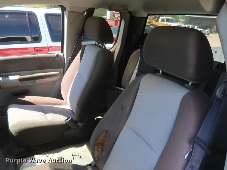 image for item GS9817 2007 Chevrolet Silverado 1500  Ext. Cab pickup truck