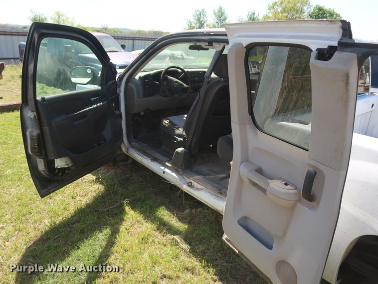 image for item GS9817 2007 Chevrolet Silverado 1500  Ext. Cab pickup truck