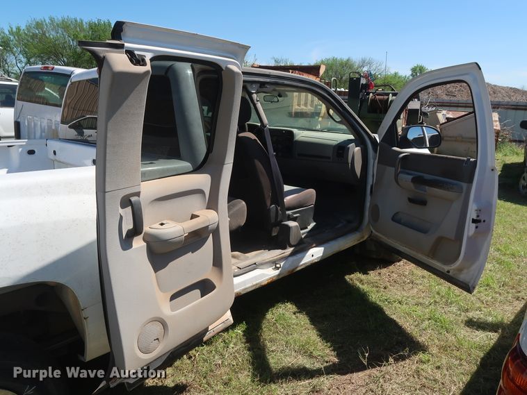 image for item GS9817 2007 Chevrolet Silverado 1500  Ext. Cab pickup truck