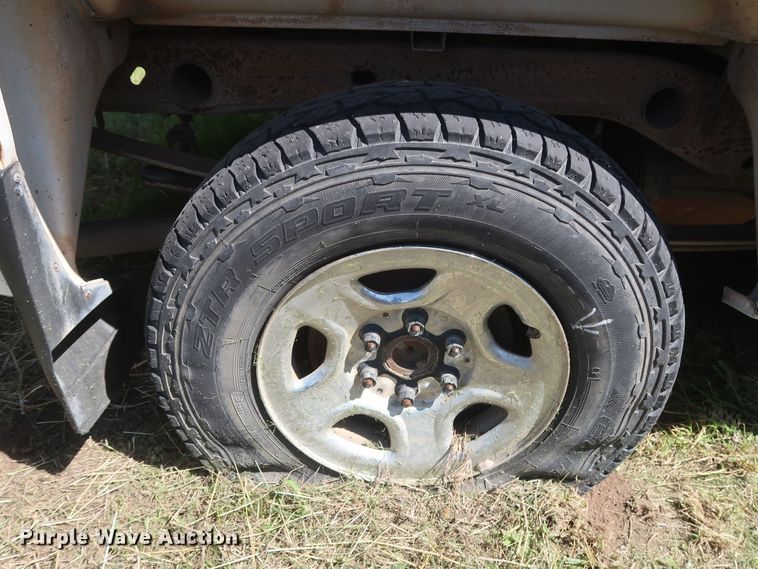 image for item GS9817 2007 Chevrolet Silverado 1500  Ext. Cab pickup truck