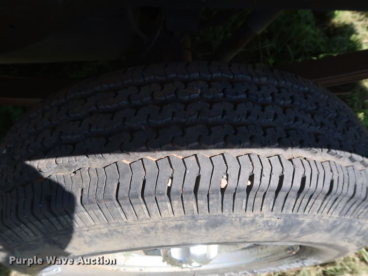 image for item GS9819 2000 Dodge Ram 1500  Club Cab pickup truck