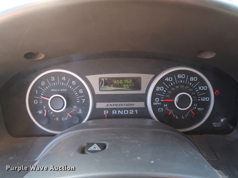 image for item GS9824 2005 Ford Expedition  SUV