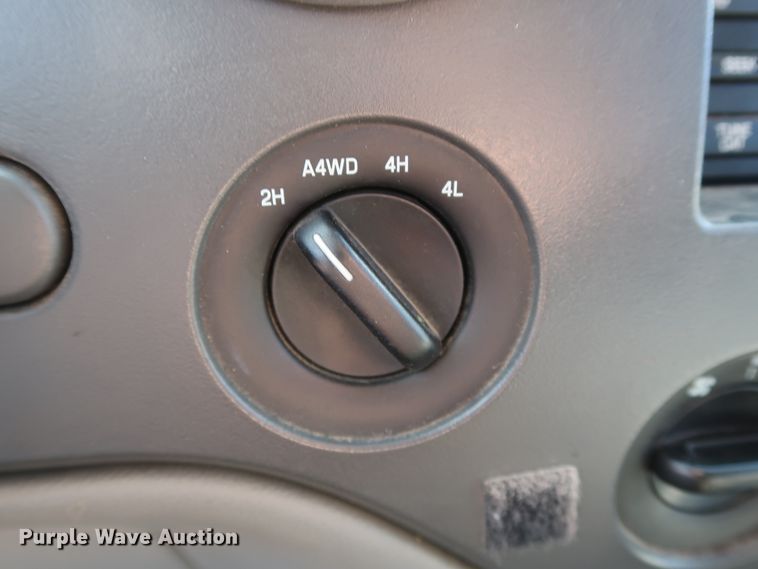 image for item GS9824 2005 Ford Expedition  SUV