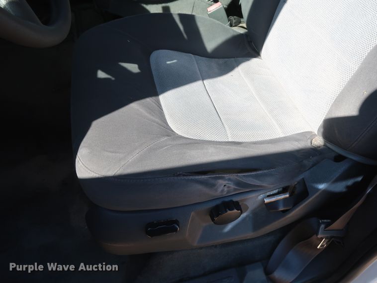 image for item GS9824 2005 Ford Expedition  SUV