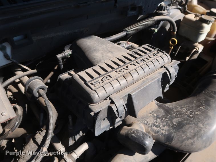 image for item GS9824 2005 Ford Expedition  SUV