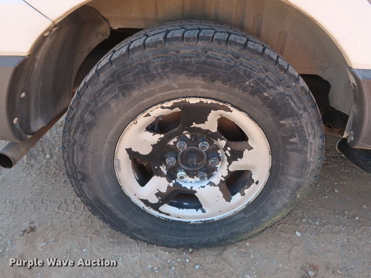 image for item GS9824 2005 Ford Expedition  SUV