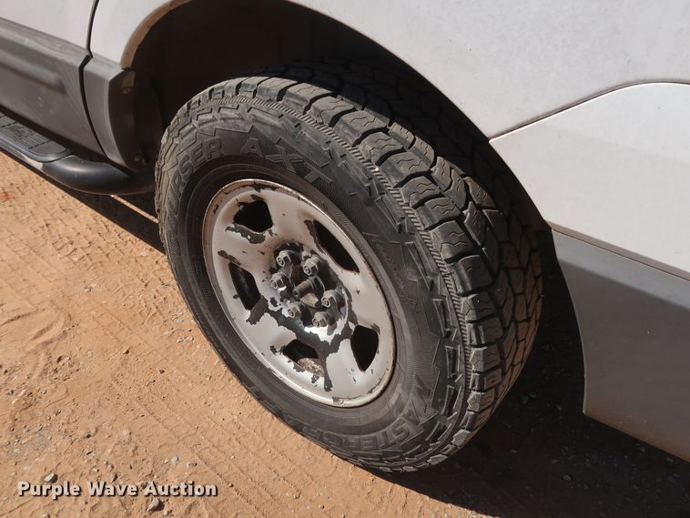 image for item GS9824 2005 Ford Expedition  SUV