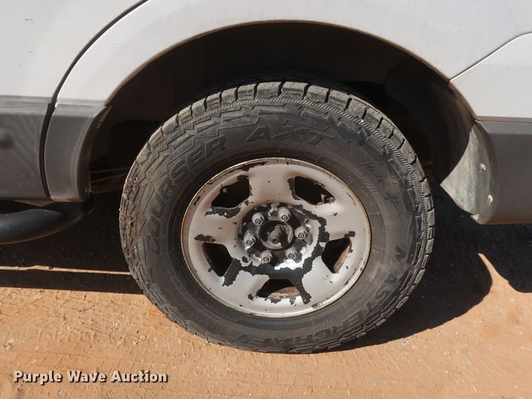 image for item GS9824 2005 Ford Expedition  SUV