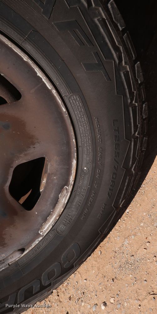 image for item GS9824 2005 Ford Expedition  SUV