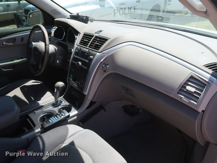 image for item GS9831 2011 Chevrolet Traverse  SUV