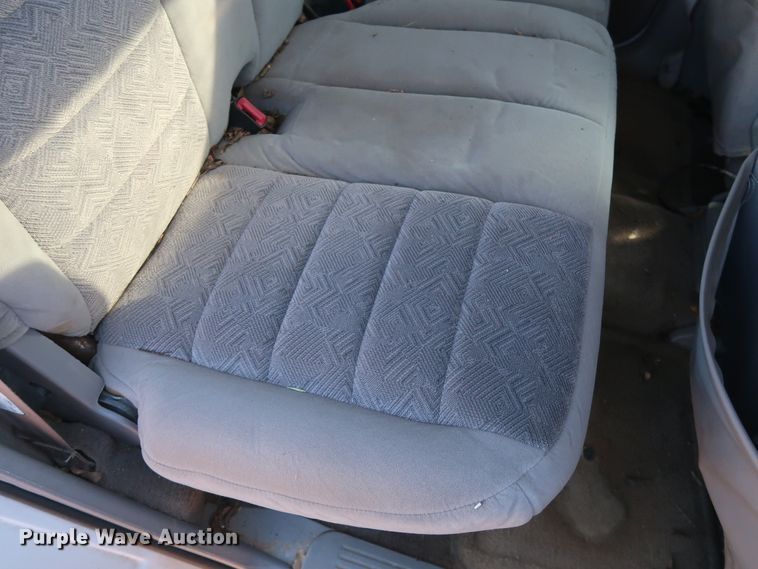 image for item GS9832 1999 Ford Explorer XLT  SUV