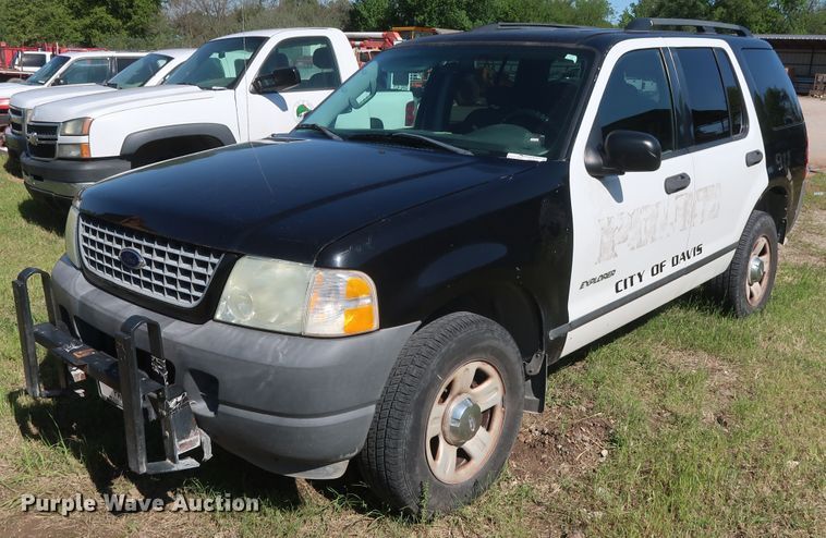 image for item GS9833 2004 Ford Explorer  SUV