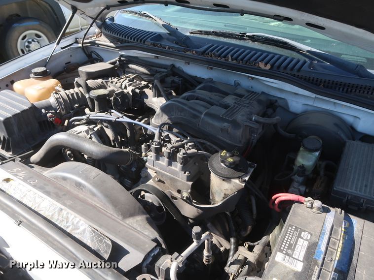 image for item GS9833 2004 Ford Explorer  SUV