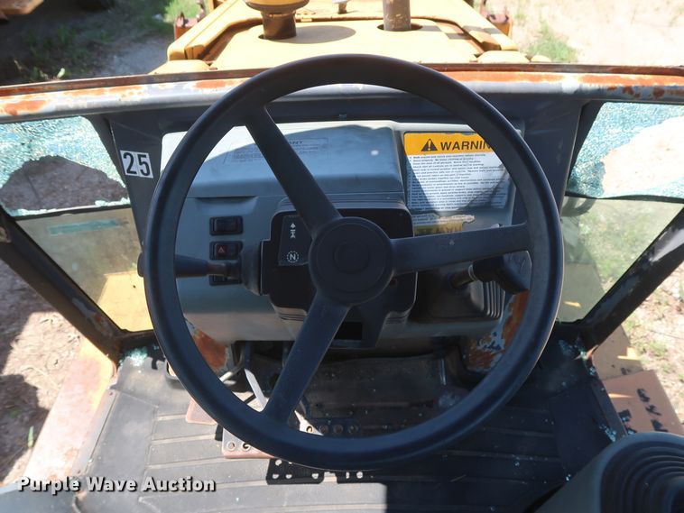 image for item GS9835 1995 Case 580 Super L  backhoe