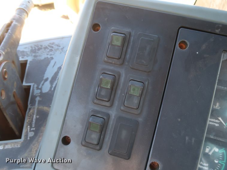 image for item GS9835 1995 Case 580 Super L  backhoe