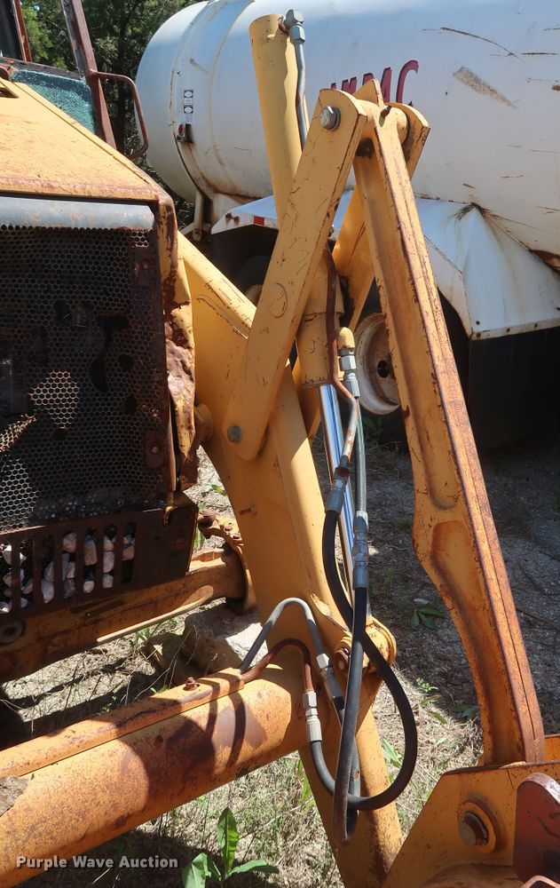 image for item GS9835 1995 Case 580 Super L  backhoe