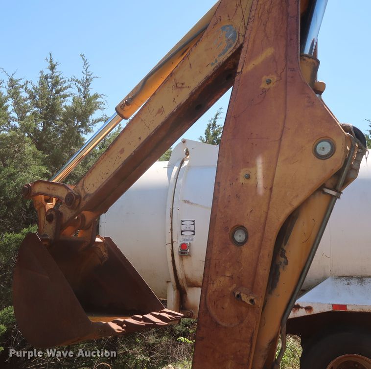 image for item GS9835 1995 Case 580 Super L  backhoe