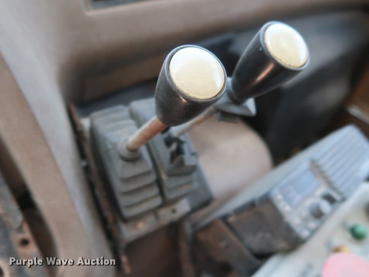 image for item GS9836 1996 Ford L8000 Impac refuse truck