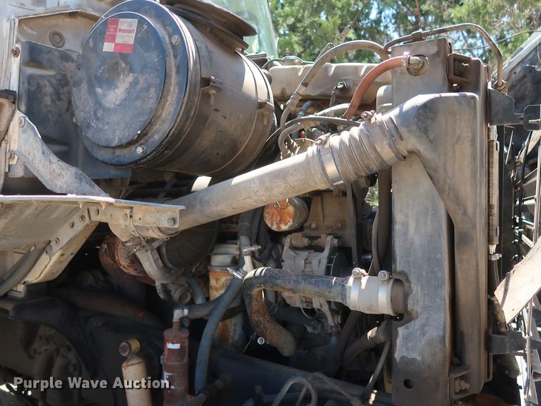 image for item GS9836 1996 Ford L8000 Impac refuse truck