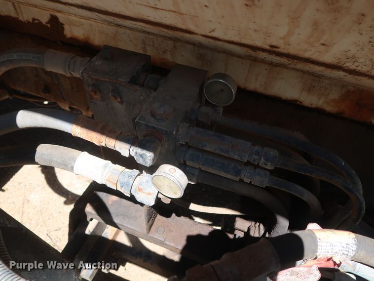 image for item GS9836 1996 Ford L8000 Impac refuse truck