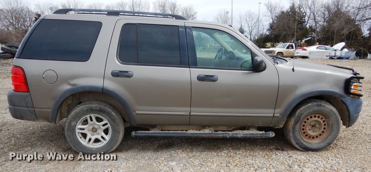 image for item GT9725 2003 Ford Explorer  SUV