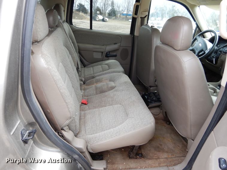 image for item GT9725 2003 Ford Explorer  SUV