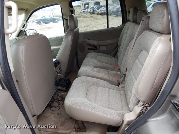 image for item GT9725 2003 Ford Explorer  SUV