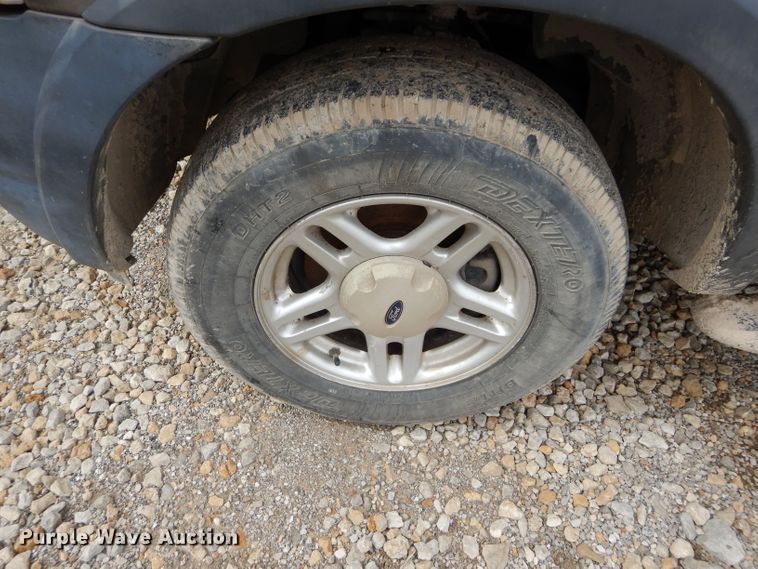 image for item GT9725 2003 Ford Explorer  SUV