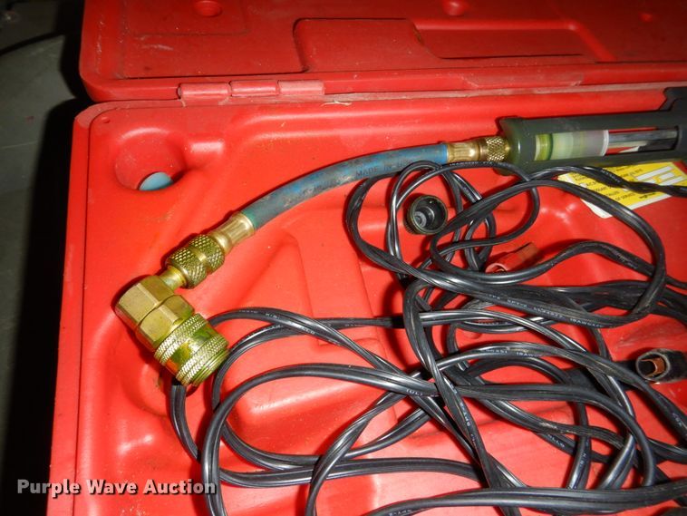 image for item GX9881 Blue Point AC dye injector kit