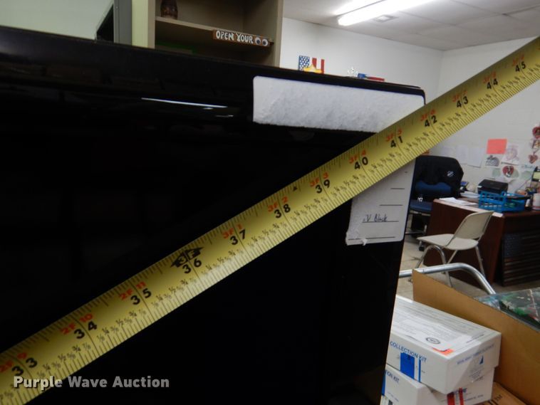 image for item GX9886 Sharp LC-40E67UN television