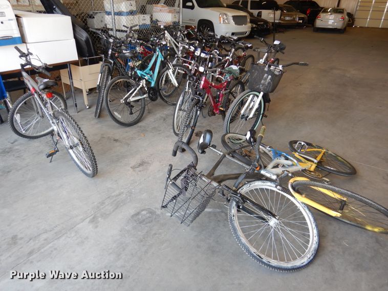 image for item GX9887 (21) bicycles