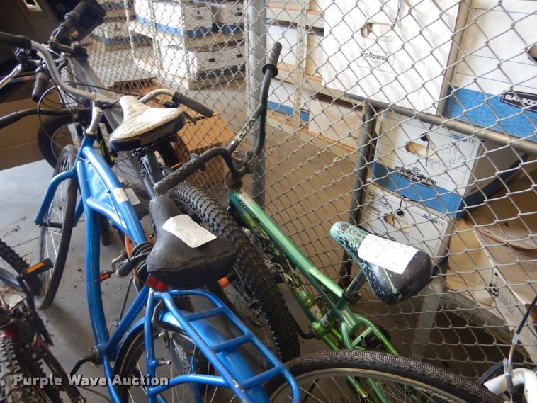 image for item GX9887 (21) bicycles