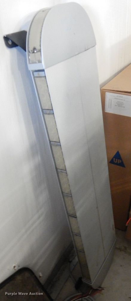 image for item GX9891 Automotive accessories