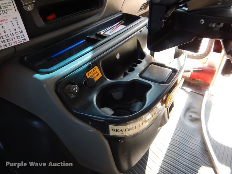 image for item GX9894 2001 GMC Savana G3500 Collins school bus