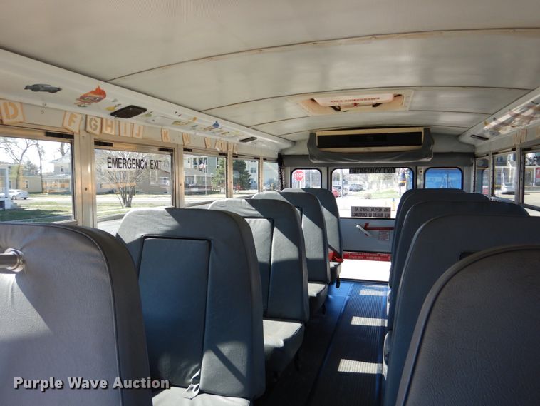 image for item GX9894 2001 GMC Savana G3500 Collins school bus