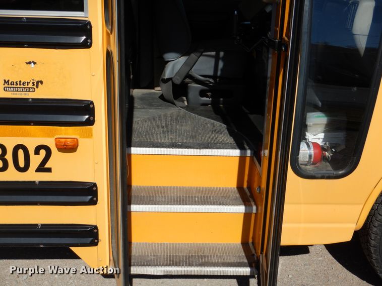 image for item GX9894 2001 GMC Savana G3500 Collins school bus