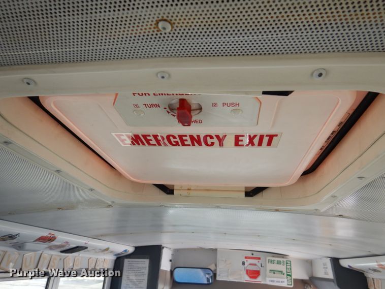 image for item GX9894 2001 GMC Savana G3500 Collins school bus