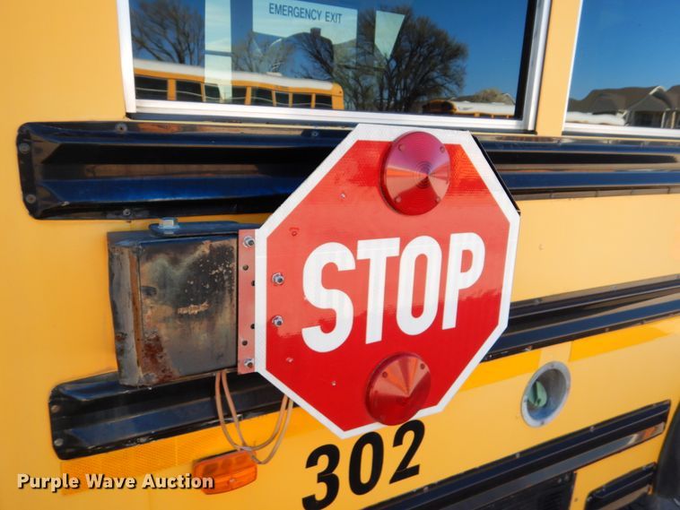 image for item GX9894 2001 GMC Savana G3500 Collins school bus