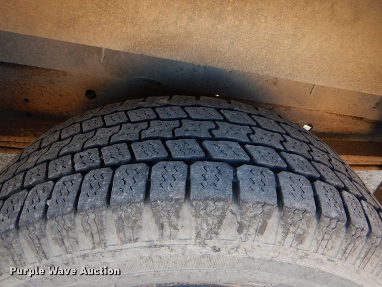 image for item GX9894 2001 GMC Savana G3500 Collins school bus