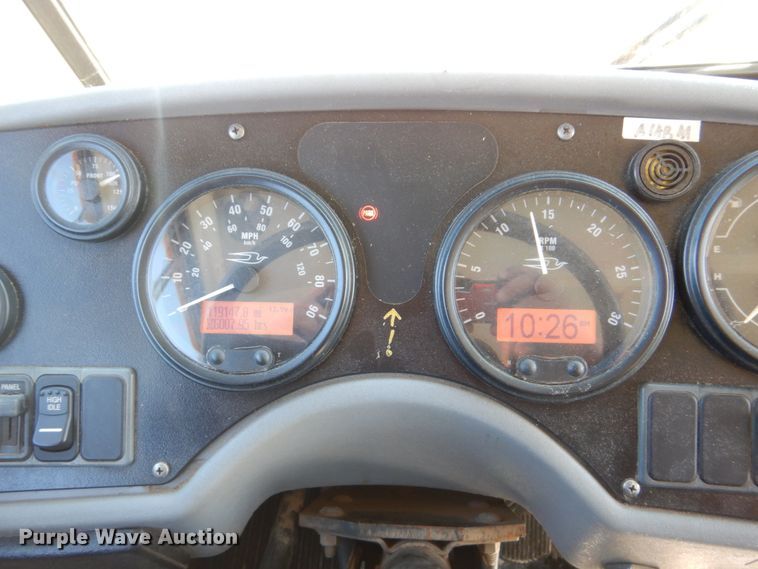 image for item GX9895 2009 Blue Bird All American school bus