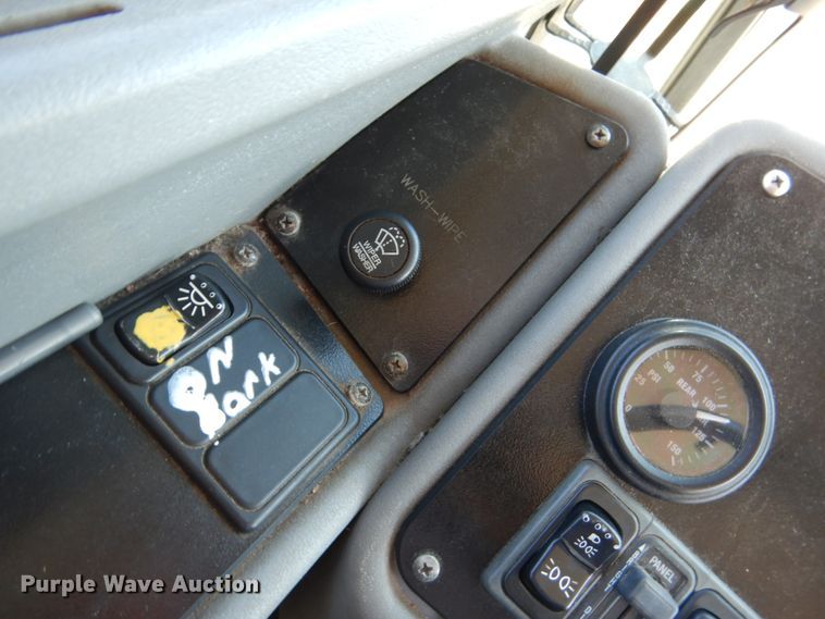 image for item GX9895 2009 Blue Bird All American school bus