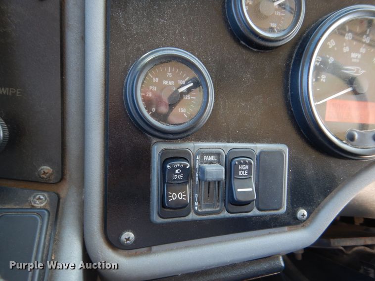 image for item GX9895 2009 Blue Bird All American school bus