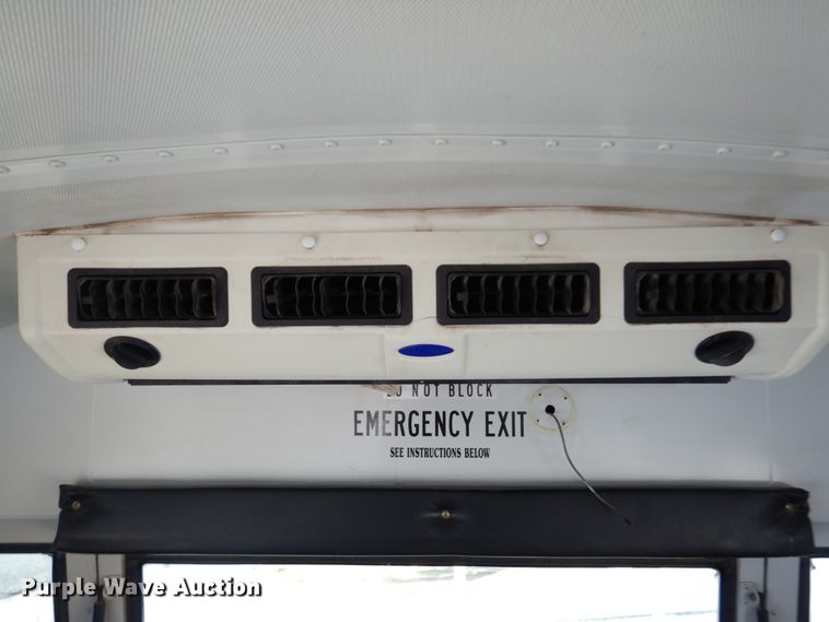 image for item GX9895 2009 Blue Bird All American school bus