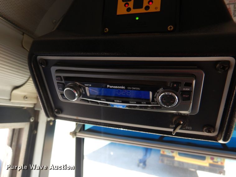 image for item GX9895 2009 Blue Bird All American school bus