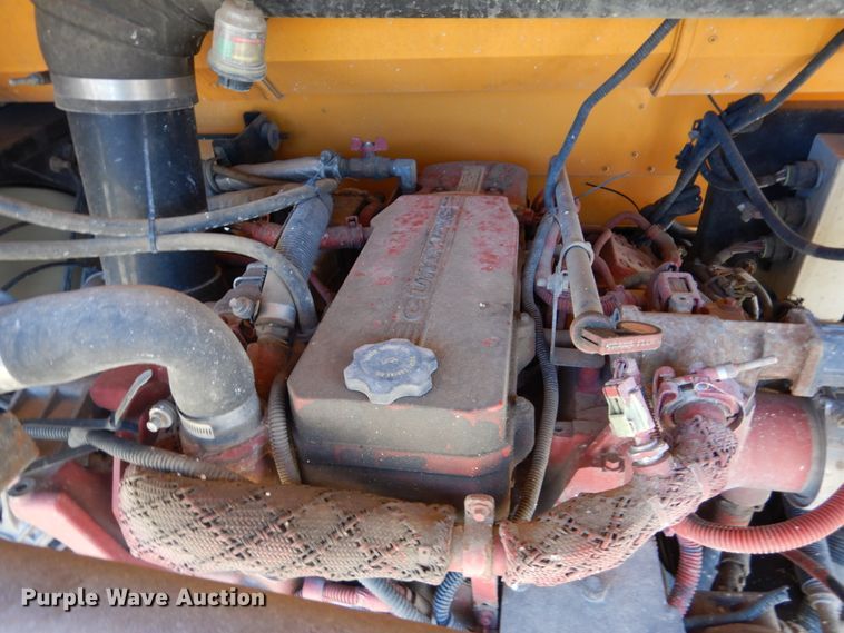 image for item GX9895 2009 Blue Bird All American school bus