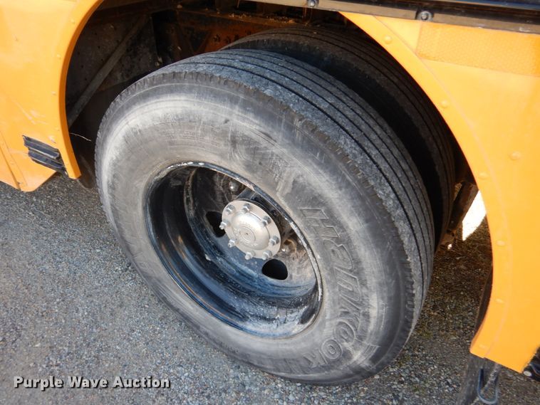 image for item GX9895 2009 Blue Bird All American school bus