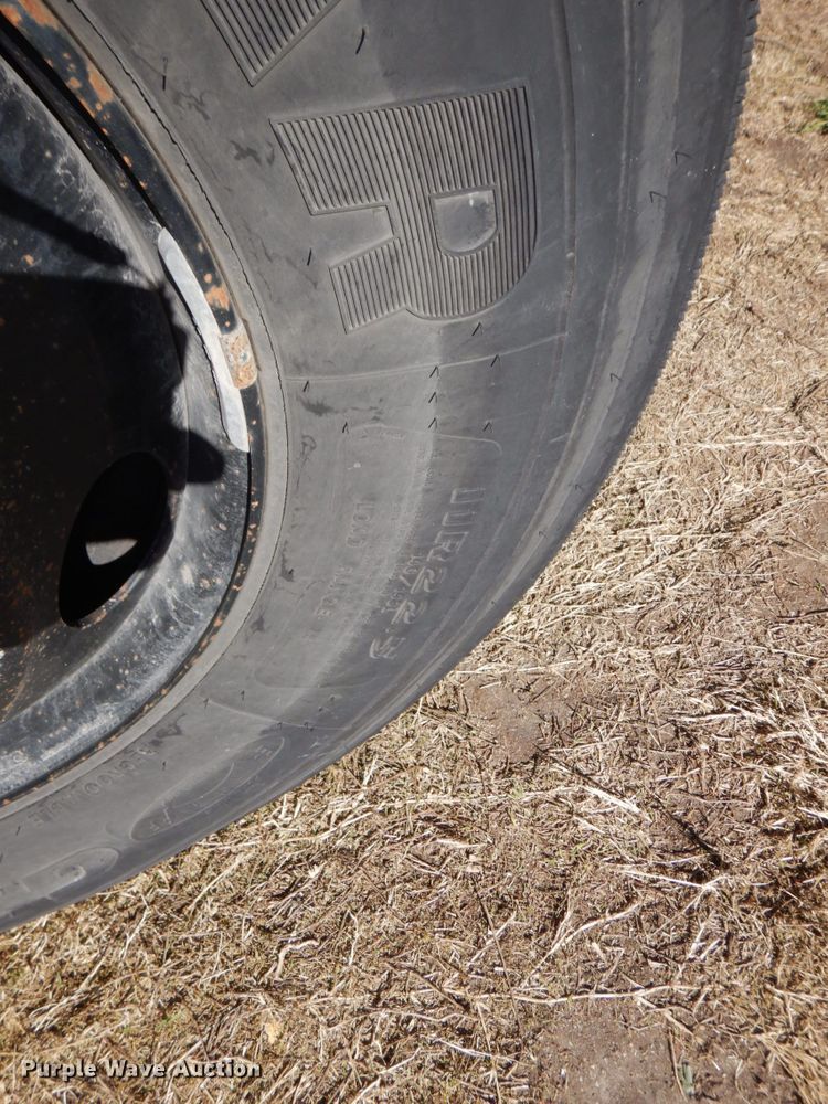 image for item GX9896 2005 International CE200 school bus