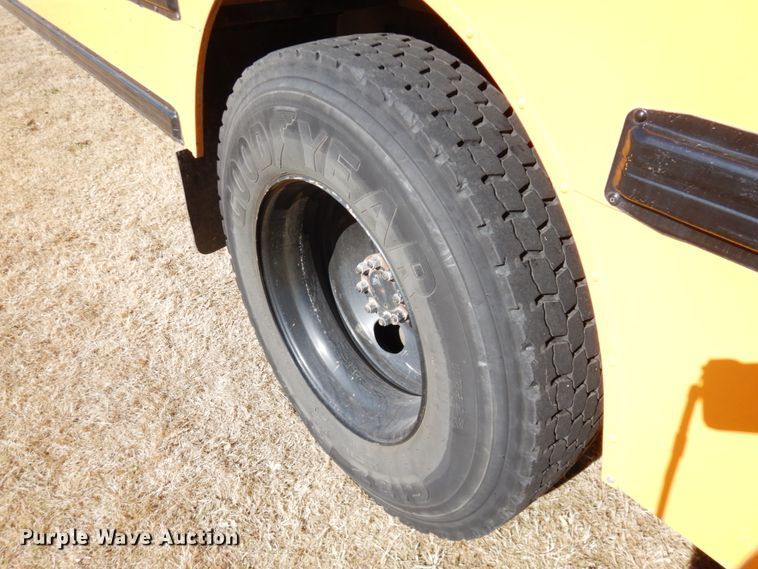 image for item GX9896 2005 International CE200 school bus
